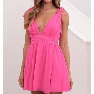 Never Worn Ysabel Chiffon Dress in Hot Pink Size M